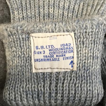 WW2 Issue Grey Woollen Socks, 1942